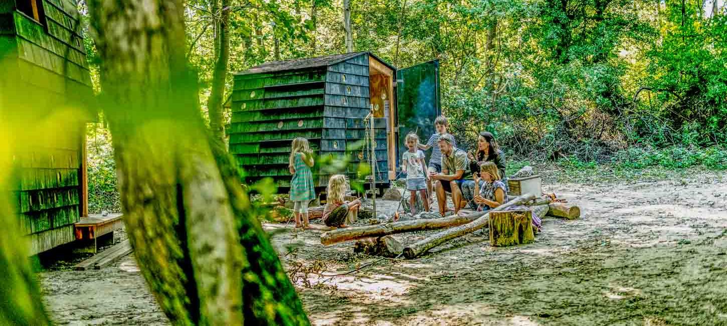 Familie på sheltertur