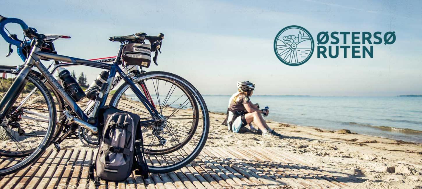 Cyklister på strand - Østersøruten
