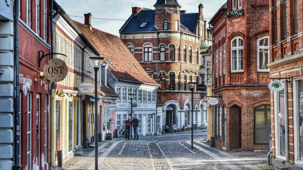 Billede af Svendborgs Latinerkvarter med flotte, gamle bygninger.