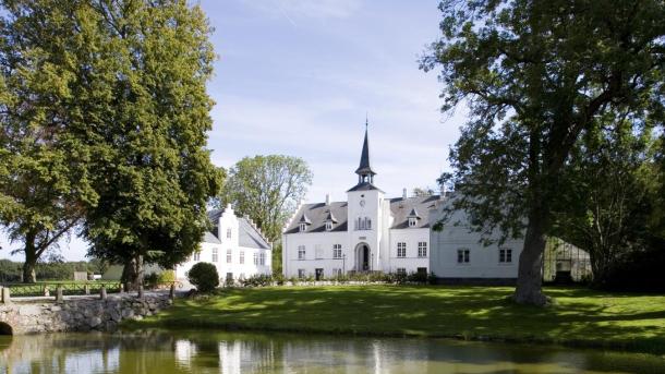 Tøystrup Gods set fra forsiden